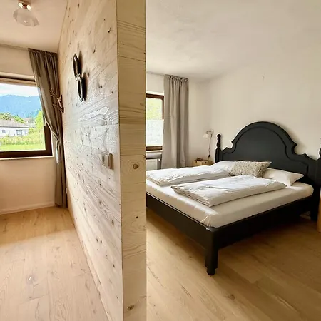 Servus O'gau اوبرامرغو